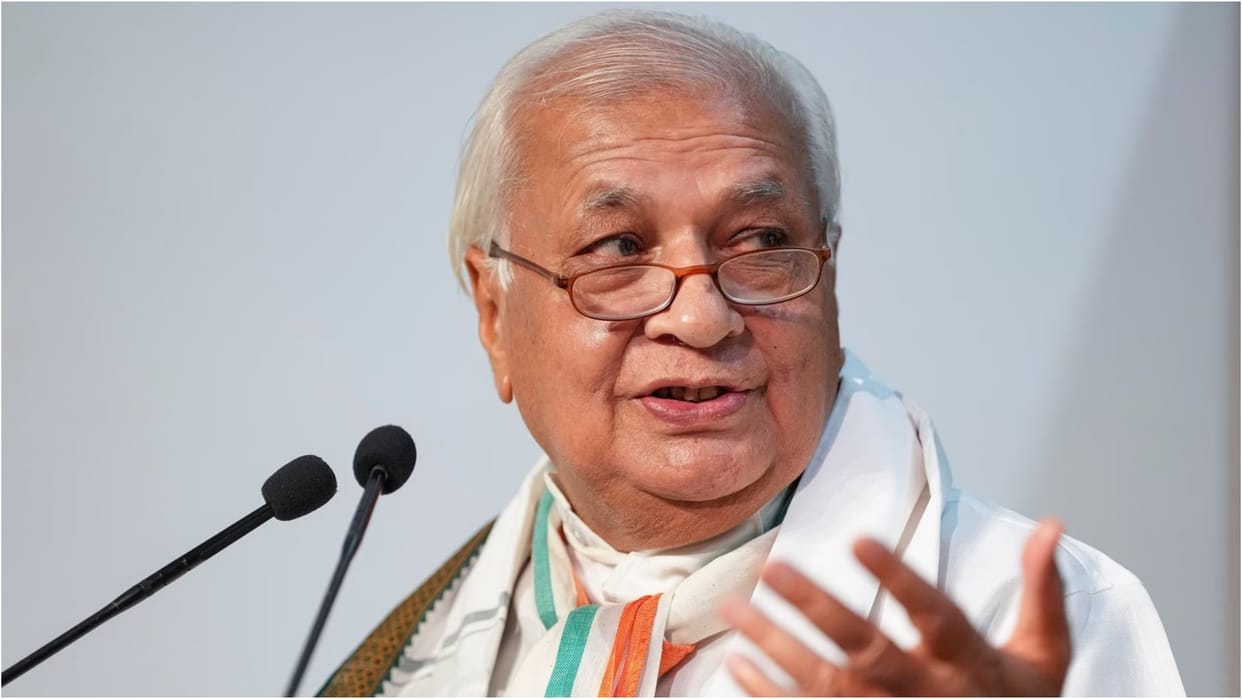 Kerala Governor Arif Mohammad Khan on SFI black flag protest against him