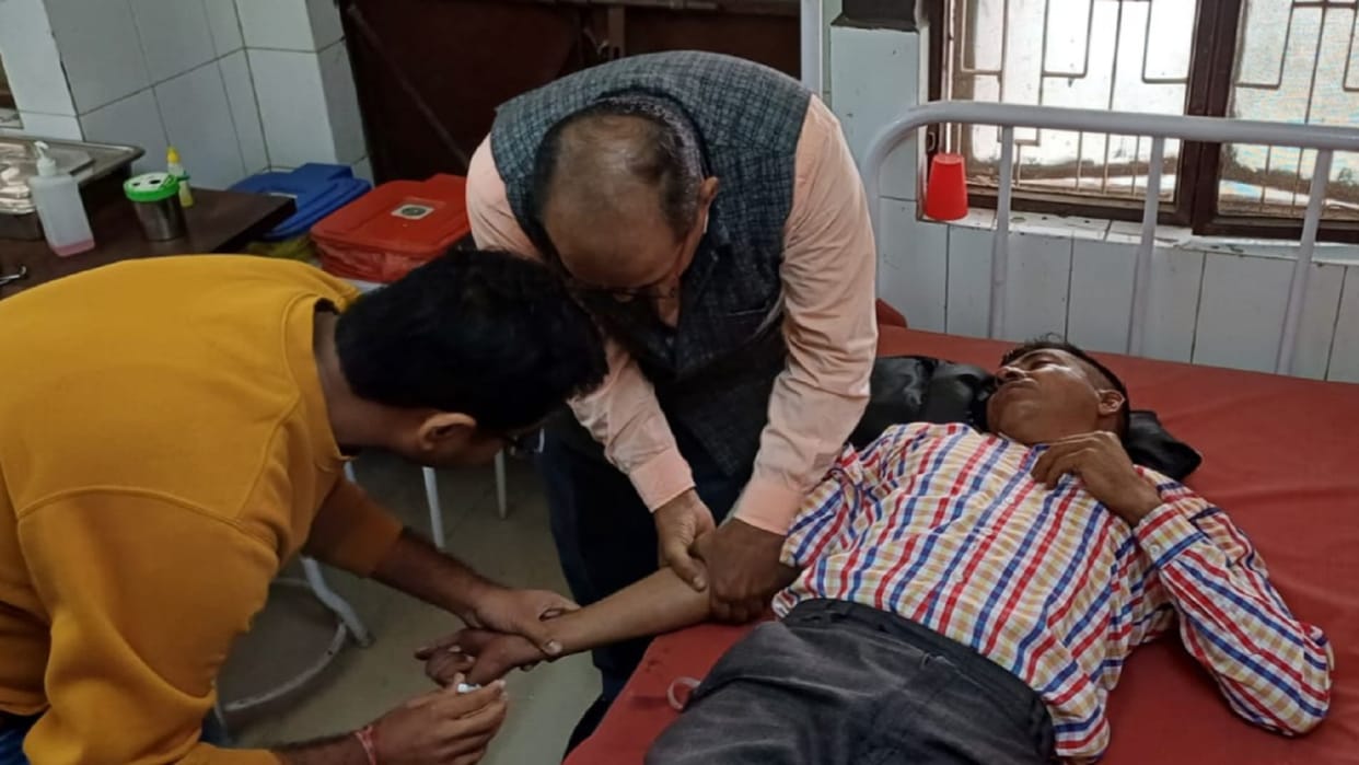 Baghpat: farmer attempted suicide by drinking poisonous substance due to lack of measurement of land