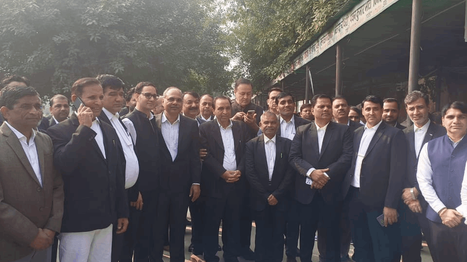 Bugle sounds for Bar Association elections in Gautam Buddha Nagar
