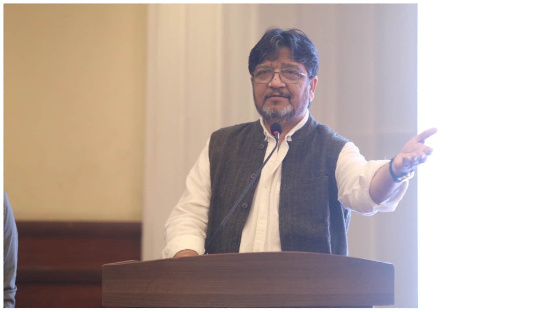100 renowned Bollywood writers unite to fight for moral and intellectual property rights in Mumbai under SWA
