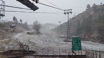 Uttarakhand weather Hotels Booking Starts Christmas and New Year In Auli After snowfall