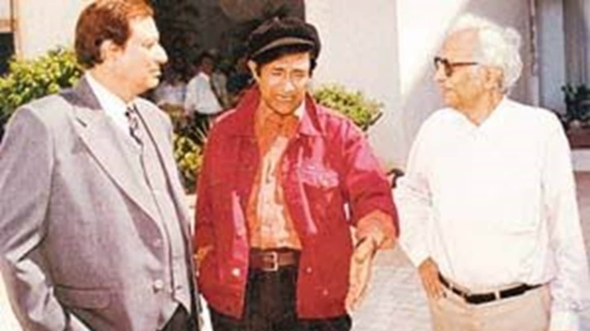 Ketan Anand Exclusive Interview with Amar Ujala Neecha Nagar Kishore Kumar Dev Anand Series Haqeeqat sequel
