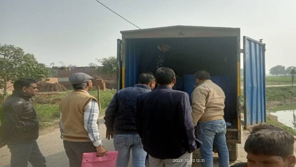 Team destroyed five quintals of fake cheese in Firozabad