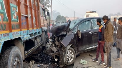 Lakhimpur Kheri: हाईवे पर डीसीएम-कार की भिड़ंत, चालक समेत नेपाल के पांच यात्री घायल Six passengers injured in DCM-car collision on highway in Budaun