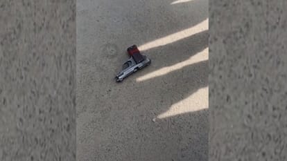 A pistol found on road in Indira Nagar sector in Lucknow.