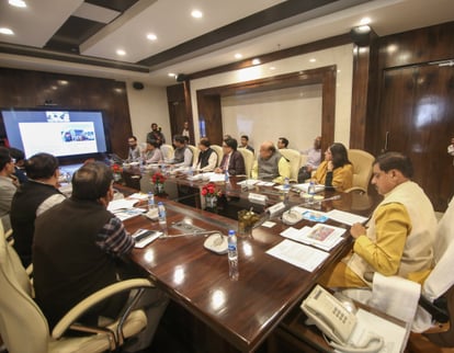 Mp News : खुले बोरवेल पर सीएम मोहन यादव का सख्त रुख, भारत संकल्प यात्रा को लेकर कलेक्टर-कमिश्नर को निर्देश जारी