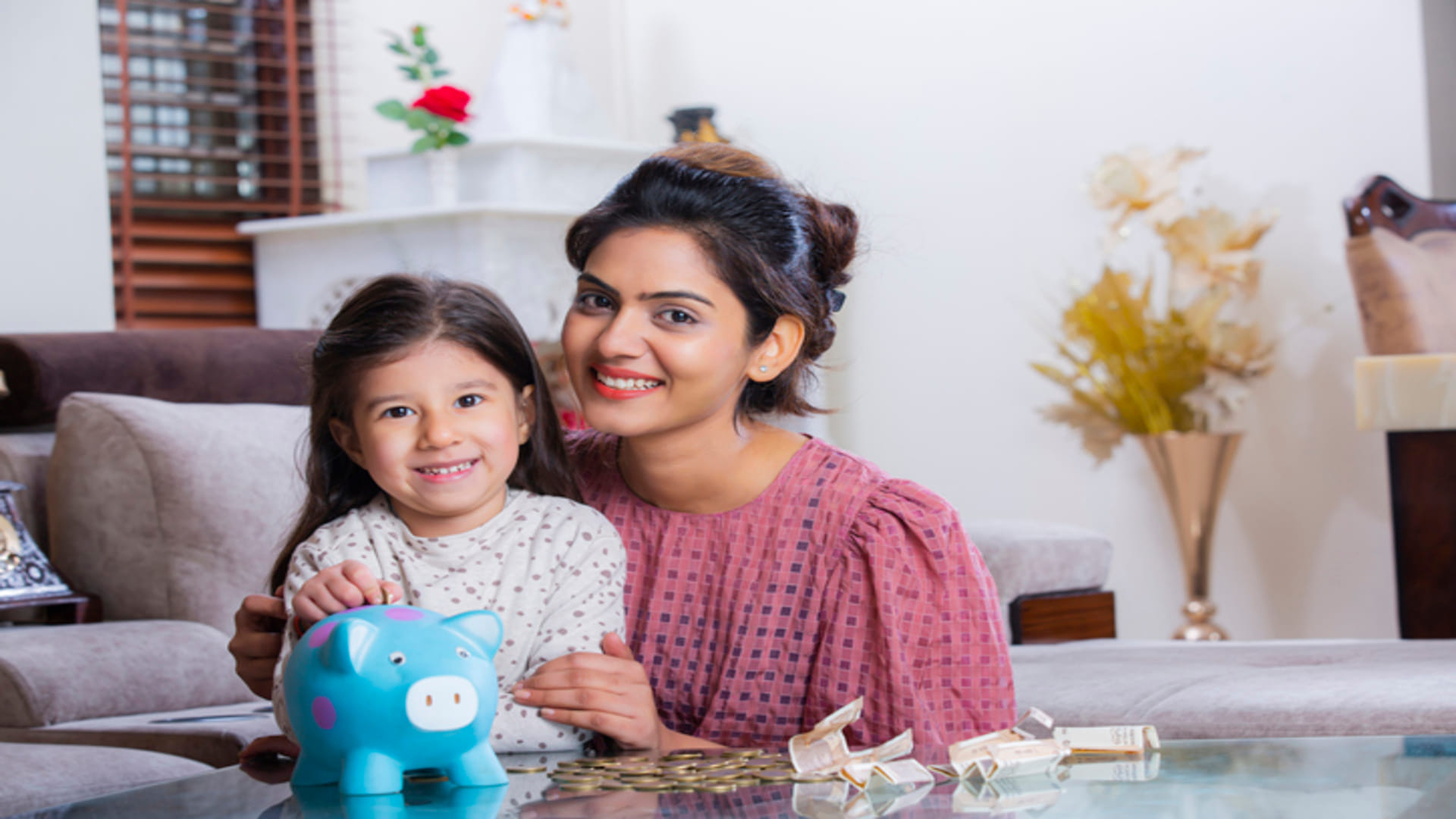 Best 2 Investment Schemes for Woman check all details
