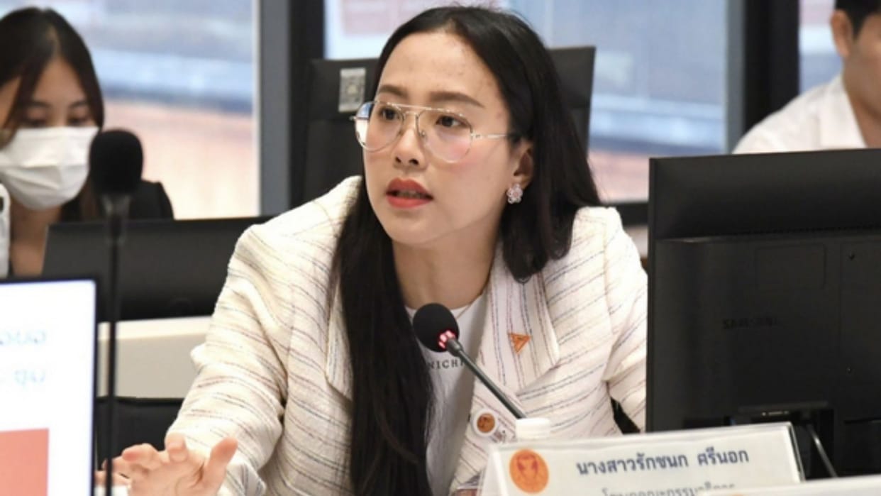 Thai lawmaker receives 6-year sentence for 'royal insults'