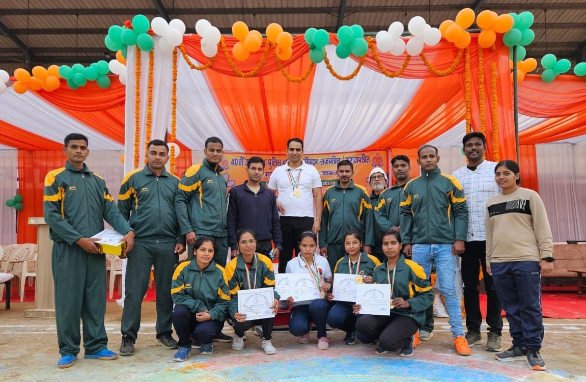 Nine medals for Banaras Zone, two medals for ACP Chetganj in the 40th Badminton Championship