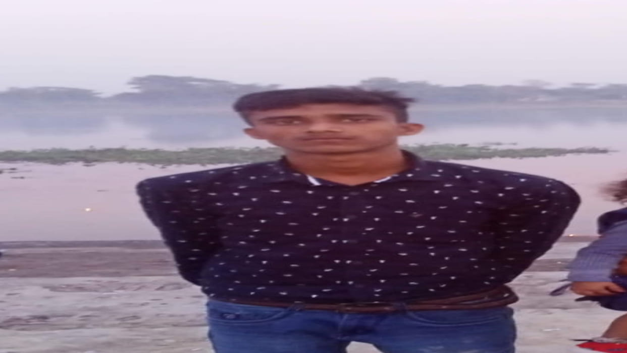 Friends called young man from home and stabbed him