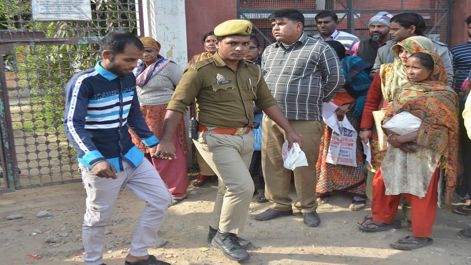 DM raids Duda office three youths caught in bareilly