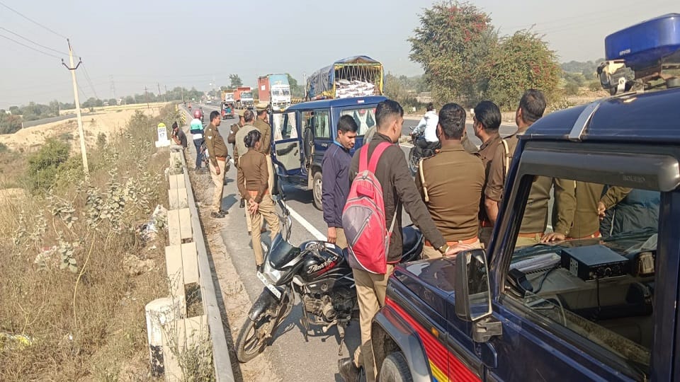 Accident on Gwalior Highway unknown vehicle crushed auto death of two