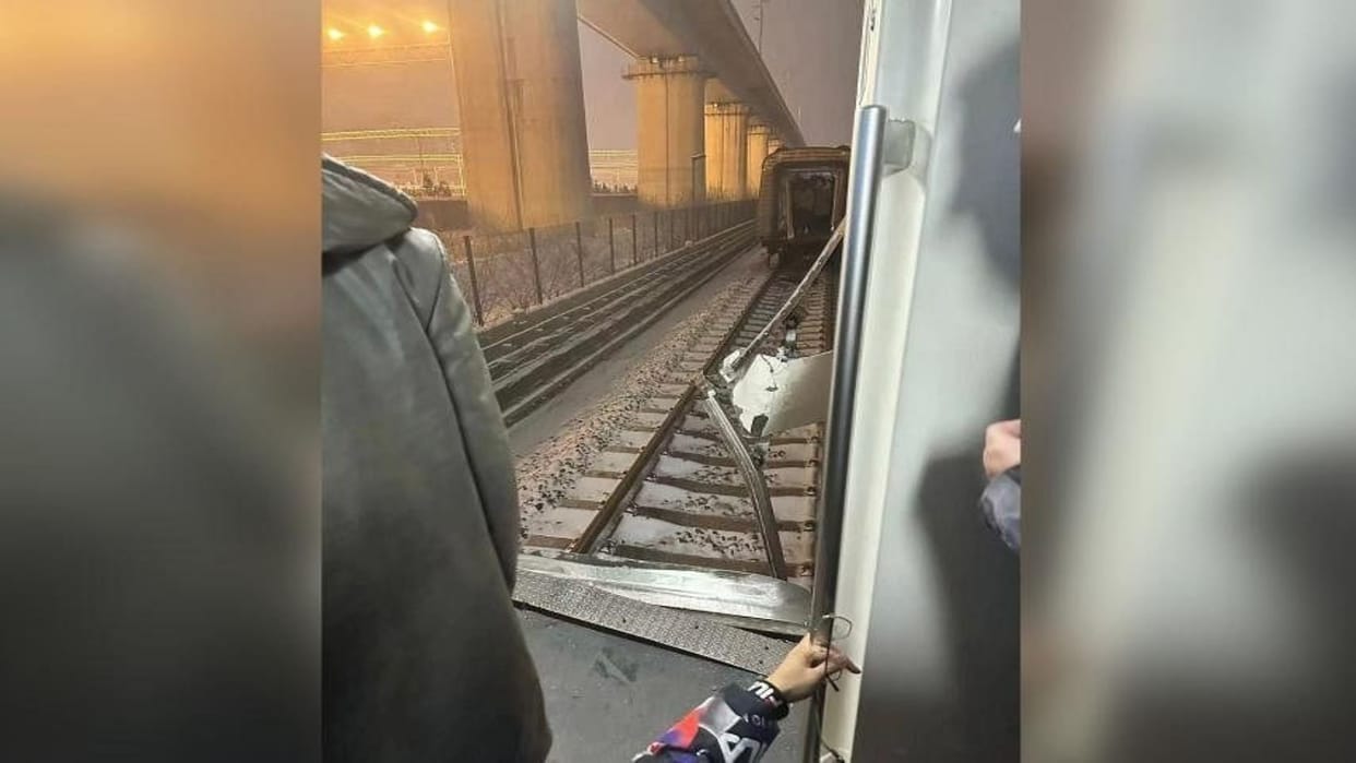 515 injured in subway accident in Beijing as two trains collide in heavy snow