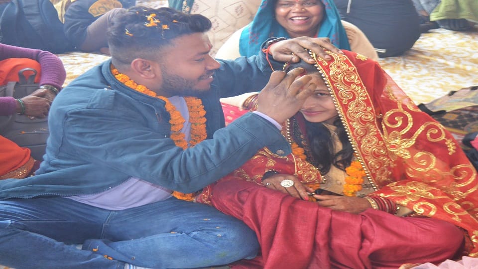 538 couples got married under mukhyamantri samuhik vivah yojana in Bareilly