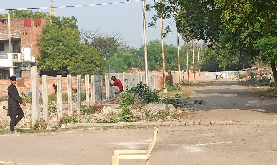 KDA also included the already sold plots in the auction, troubled allottees complained to the officers