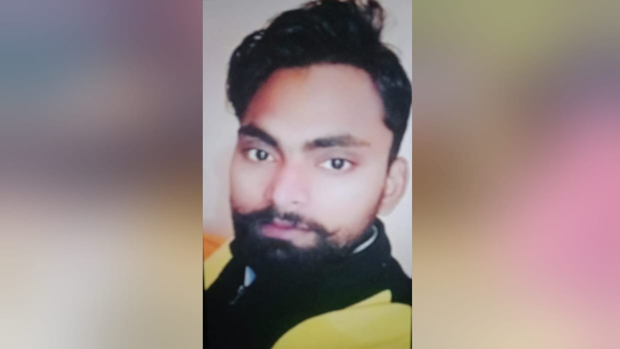 A Young man dies in an accident in Janikhurd of Meerut and pregnant wife is in shock