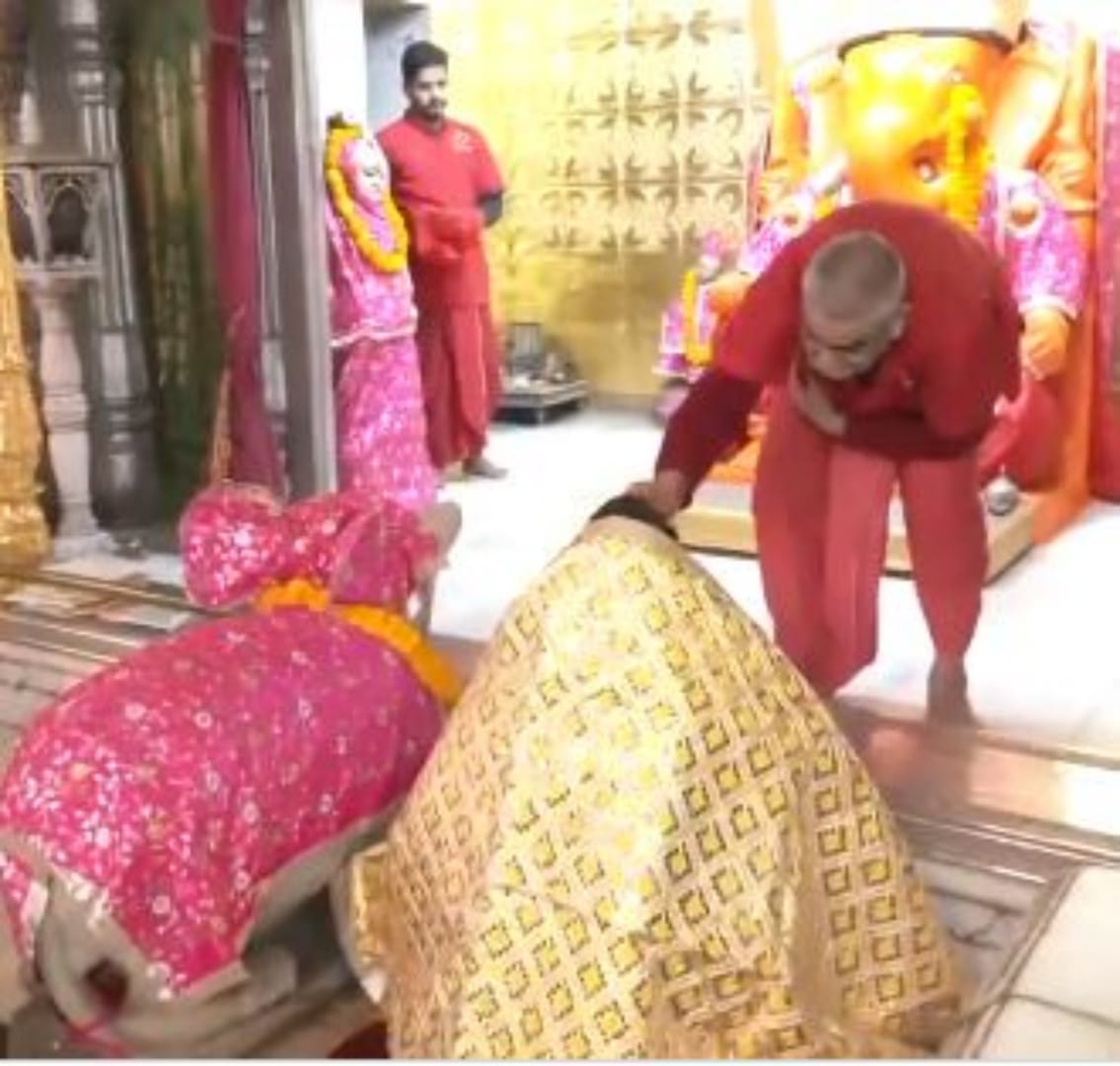 CM Oath Ceremony: Before taking oath, worshiped Ganpati, went to Moti Dungri and took blessings from Ganeshji