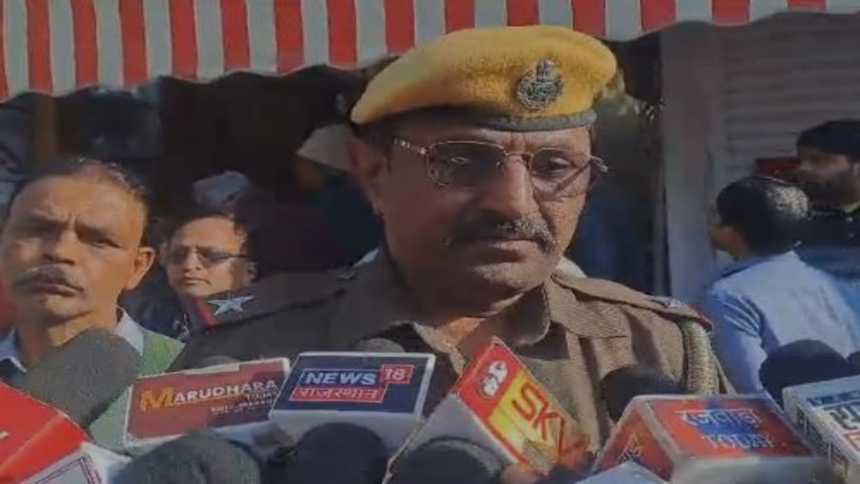 Rajasthan News: Thieves stole jewelery worth lakhs from jewelery shop, incident captured in CCTV