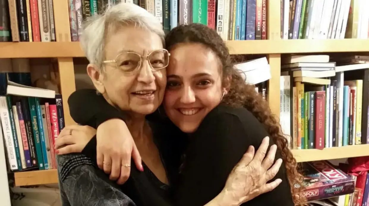 Grandmother Of Israeli Hostage Spends Hanukkah Outside Leaders' Homes