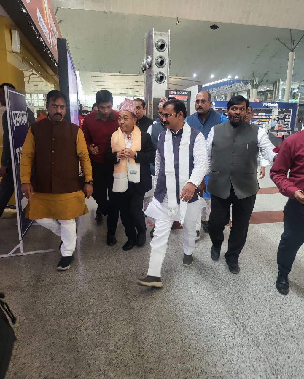Sikkim Chief Minister Prem Singh Tamang reached Kashi, will participate in the program with the Governor.