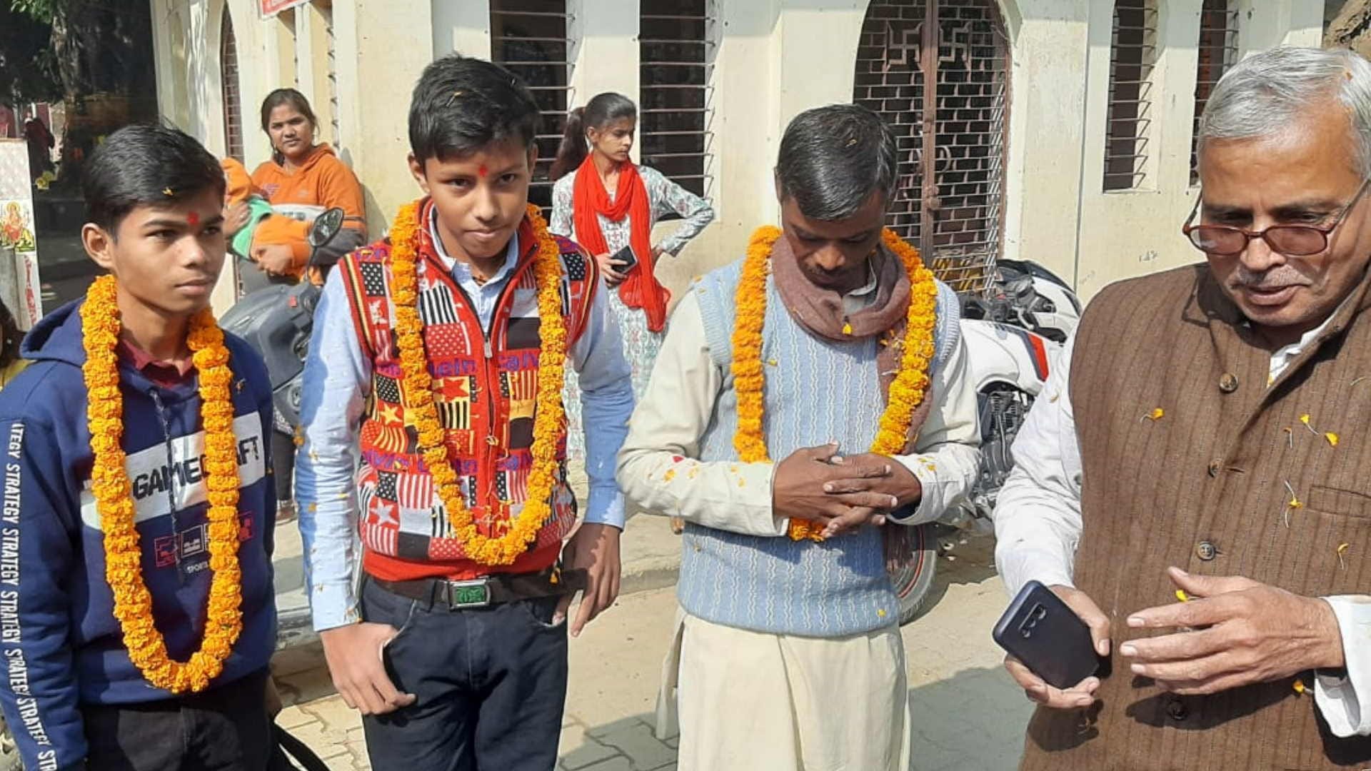 Khajni students got second position in examination held in Ghaziabad