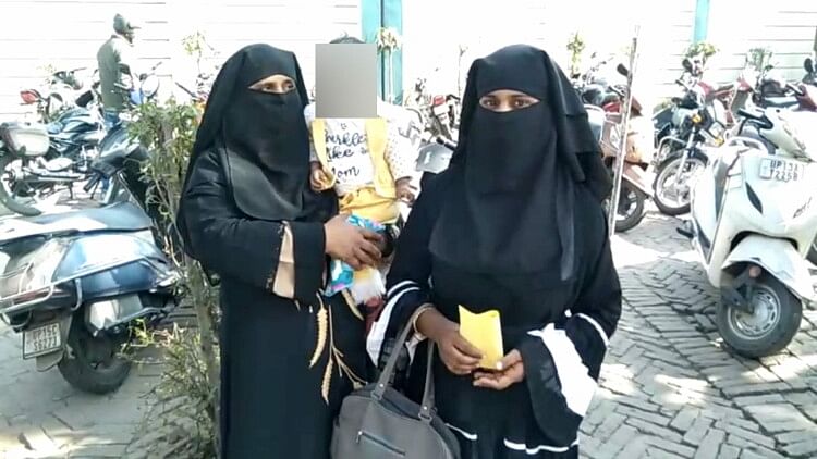 Husband Gives Triple Talaq To Wife From Saudi Arabia After Daughter Is Born In Meerut Amar 4134