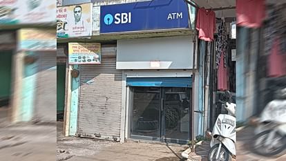 Miscreants cut off ATM machine by putting fake number plate on Scorpio Roorkee Haridwar
