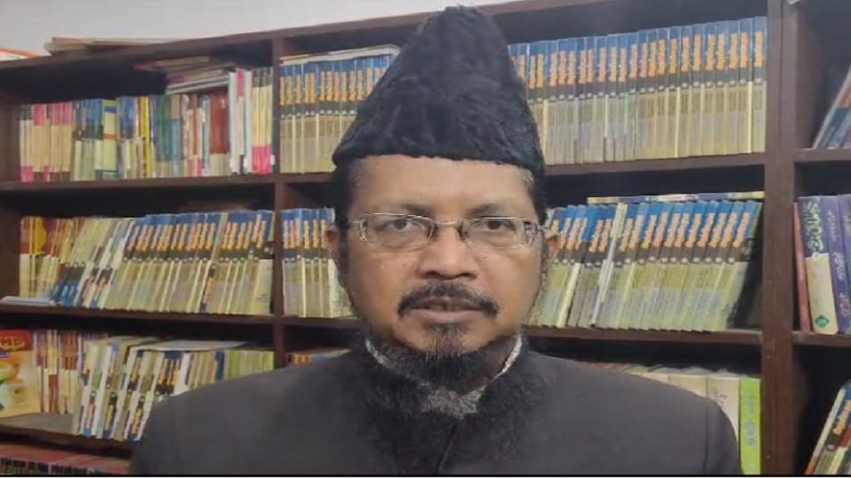 Maulana Mufti Shahabuddin Razvi said Muslims lost faith in Sunni Central Waqf Board in Bareilly