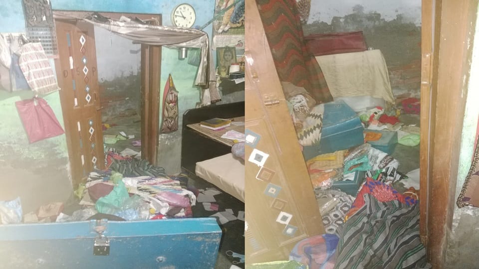 Thieves entered two houses in Dadri, theft Jewelry and cash, house of ex-service man and woman targeted