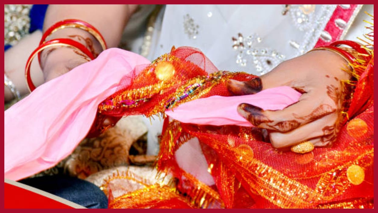 Schoolgirls stopped classmate's marriage with the help of police