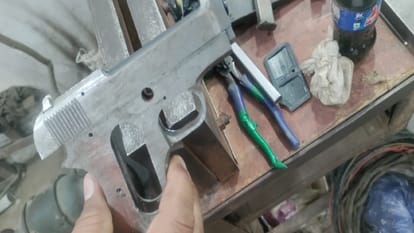 STF and police have busted illegal arms factory and father and son arrested