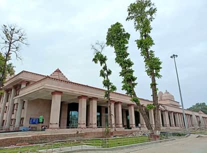 अयोध्या रेलवे स्टेशन