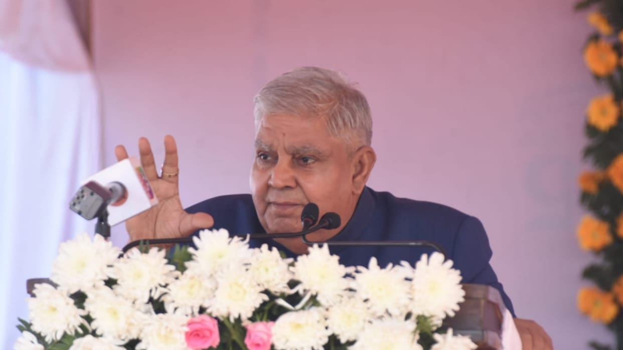 Vice President Jagdeep Dhankhar inaugrates the Atal Swasthya Mela in Lucknow.