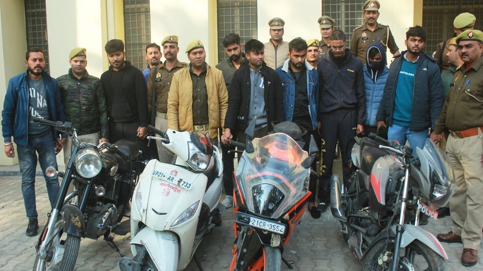 Moradabad: Firing rivalry make video beating viral, eight arrested including Inspector son