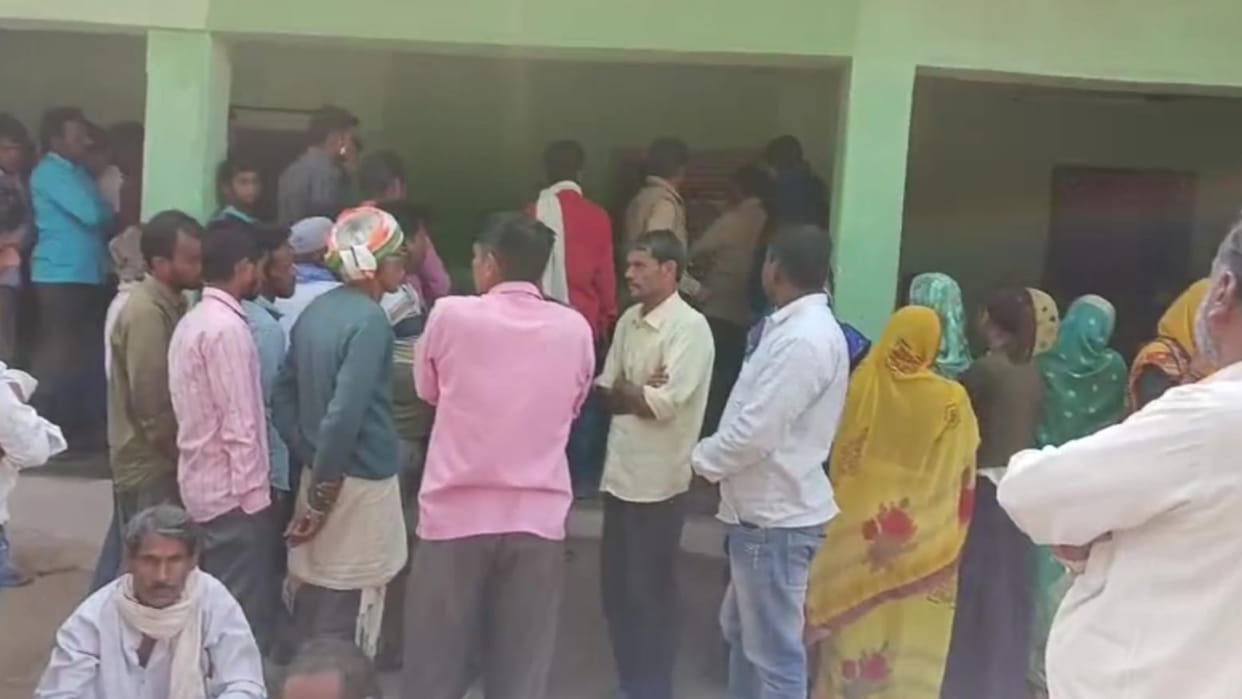 Hanging body of newly married woman found in Shahdol