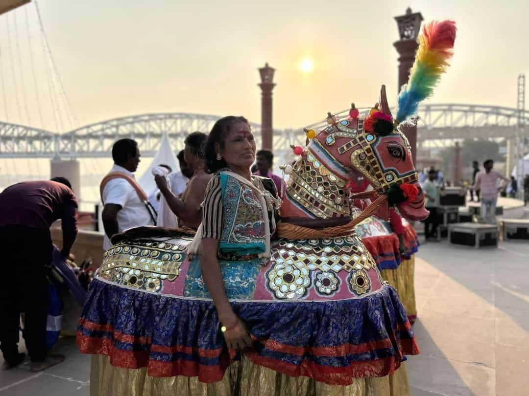 Varanasi got ready for its MP, see in the pictures the guests of Tamil Sangam were welcomed with drums and til