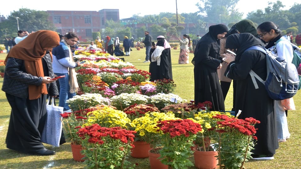 AMU Gulistan-e-Sir Syed Park filled with the fragrance of flowers