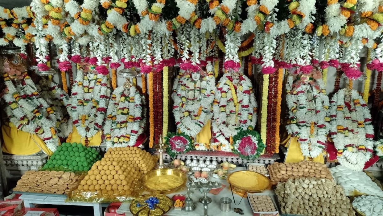 Special story of Janakpur temple of Ramnagar Varanasi consort of all four brothers including Ram