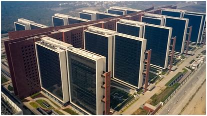 Surat Diamond Bourse PM Narendra Modi inaugurate Largest Office building bigger then Pentagon news and updates
