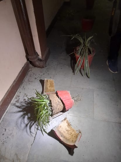 Meerut: Chaos over bringing meat in CCSU hostel, fierce fight