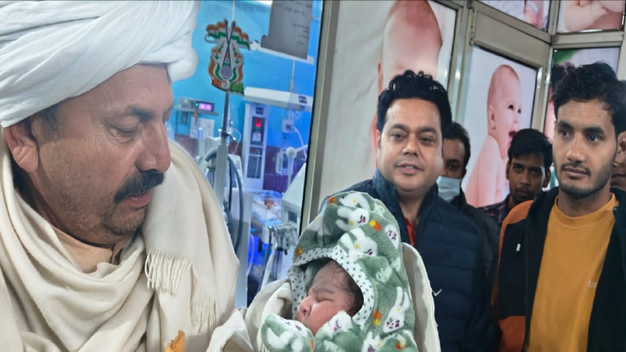 Grandson born in house of Rakesh Tikait in Muzaffarnagar and workers distributed sweets