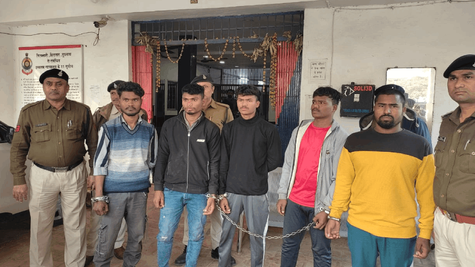 six people killed one person in durg