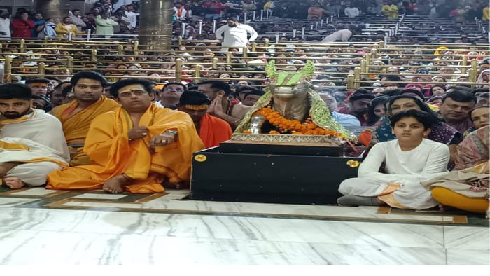 MP Ravi Kishan arrived to see Baba Mahakal