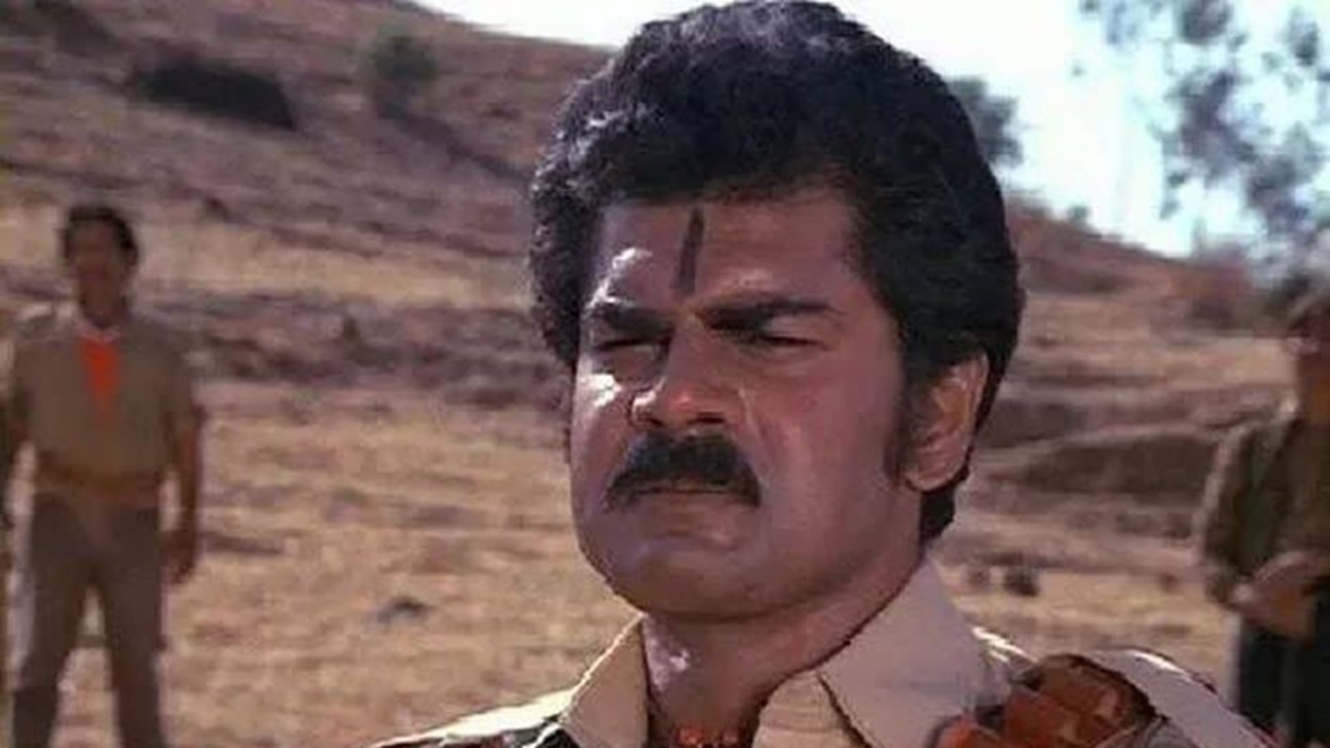 Monday Flashback: When Pran called Sharat Saxena after watching Aaj Ka Goonda Raaj and Praised his Performance