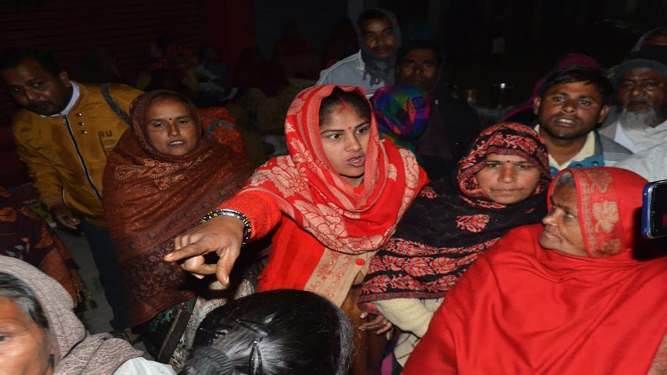 Farmers protest outside BJP MP house supporters and police accused of beating him in Bareilly