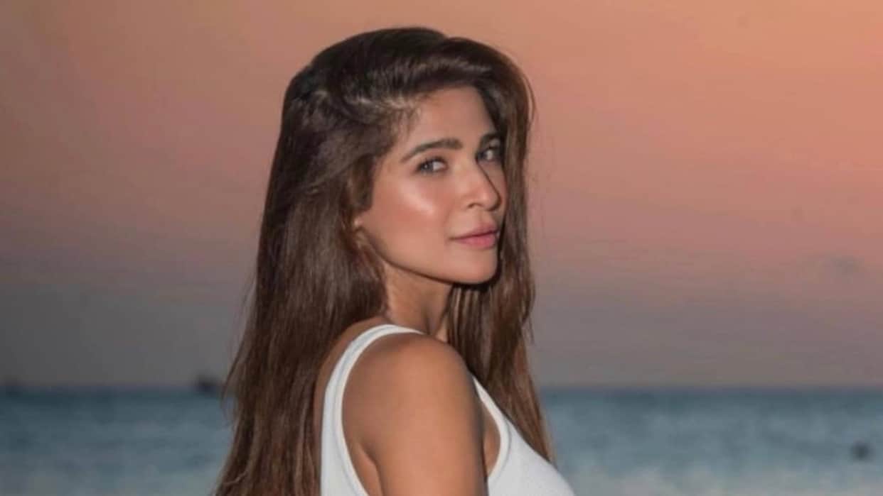 Ayesha Omar does not feel safe in Pakistan actress statement goes viral see netizens reaction