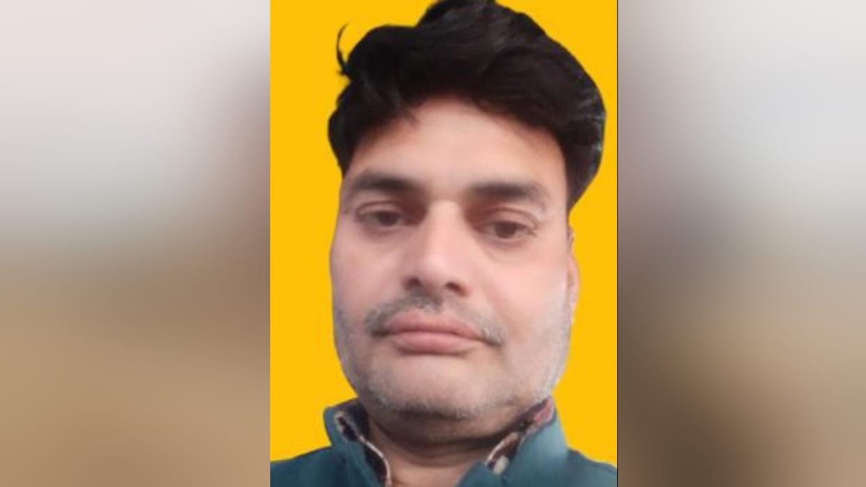 UP : Teacher Arvind Kumar died in a road accident in Baghpat