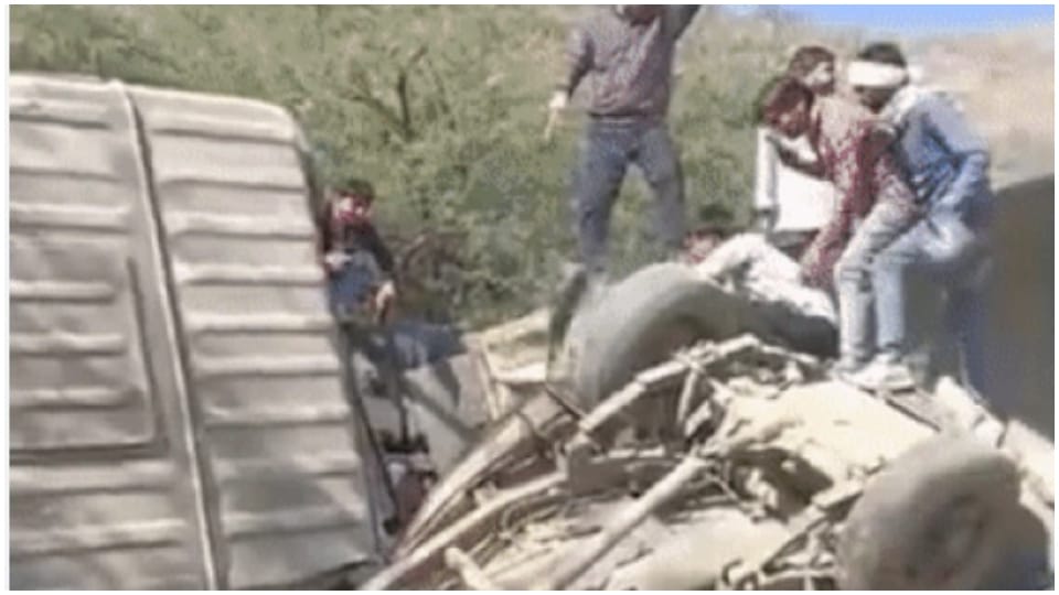 Four killed in road accident in Alwar trolley bolero and bike fell into 30 feet deep ditch