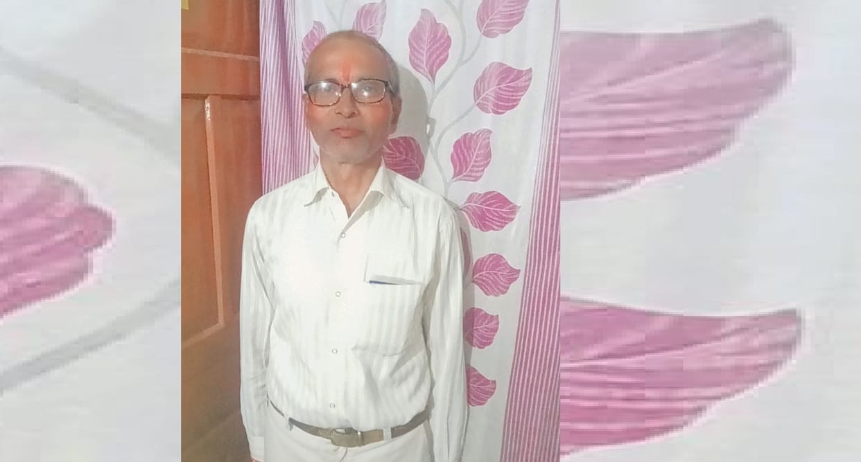 Now a middle aged man died after falling into an open drain in Chakeri, deceased was also an alcohol addict