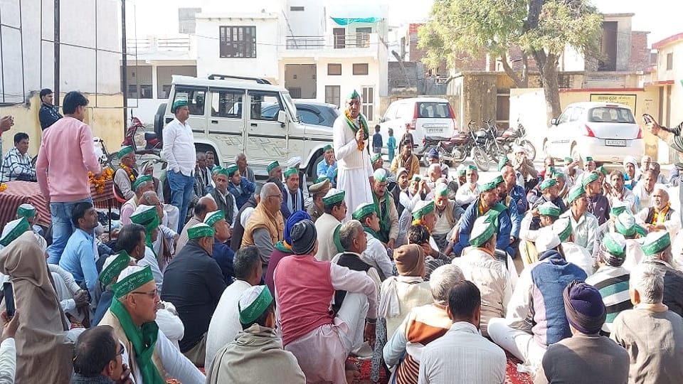 block Aligarh-Palwal Highway announcement made police arrived